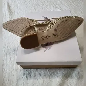 Jessica Simpson Shoes Jessica Simpson Gold Woven Flats Size 9m